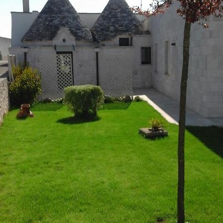 Trullo Sonia Nella Valle D'Itria Di Cisternino Villa Exterior photo